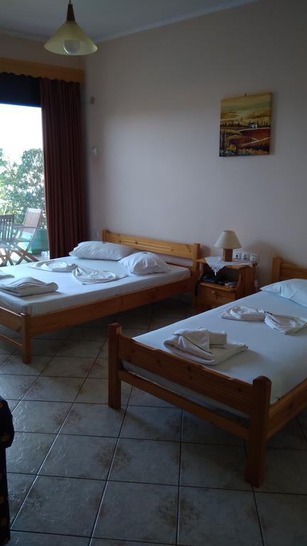 Nikolitsa Apartments Glyfada  Екстер'єр фото