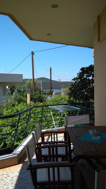 Nikolitsa Apartments Glyfada  Екстер'єр фото