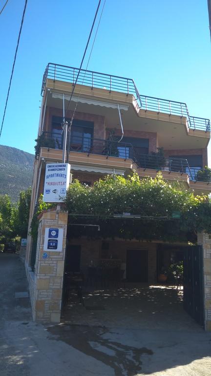 Nikolitsa Apartments Glyfada  Екстер'єр фото