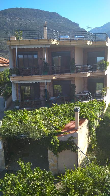 Nikolitsa Apartments Glyfada  Екстер'єр фото